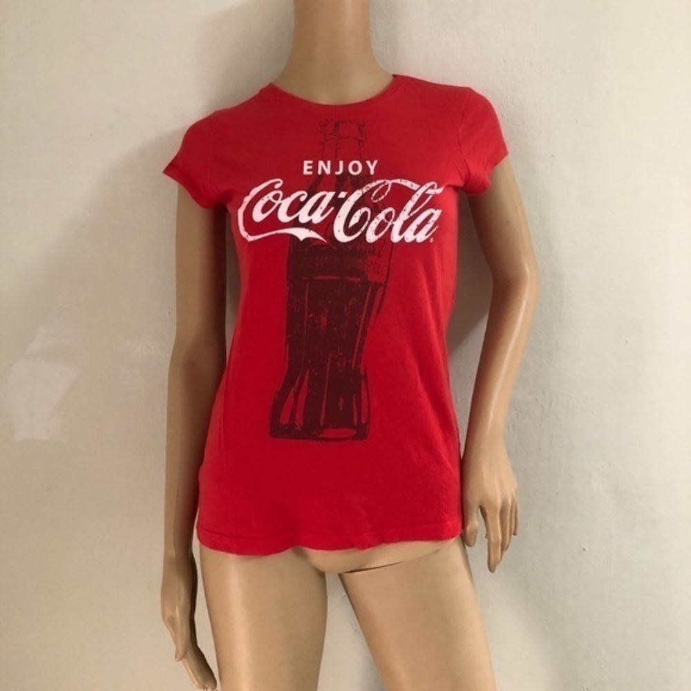 Coca Cola top size M
